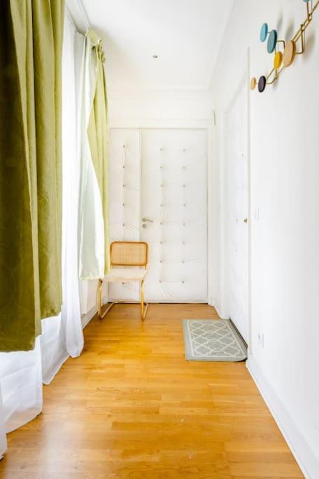 Premium Studio 2 Minutes Walk From Champs-Elysees Paris Exterior photo