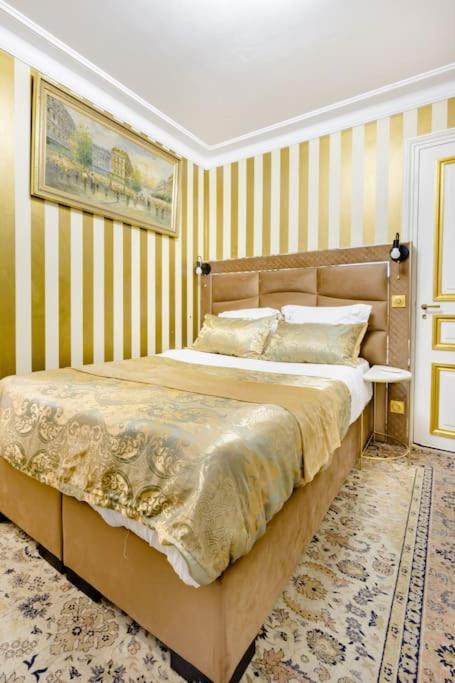 Premium Studio 2 Minutes Walk From Champs-Elysees Paris Exterior photo